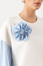 8384 Брошь (голубой)