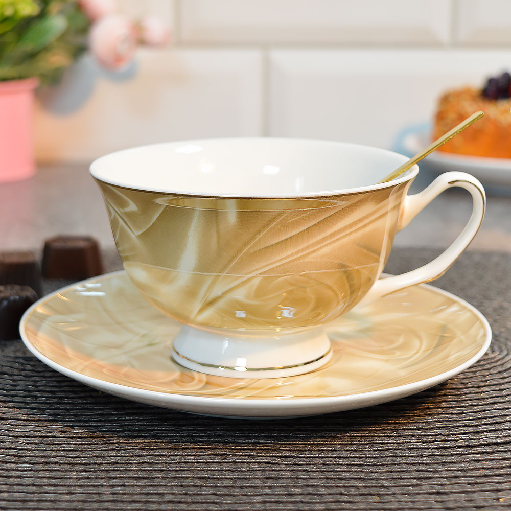 Чайная пара 220мл с ложкой "Поэзия" бежевая