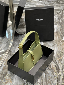 Saint Laurent Le 5 à 7 Hobo Bag