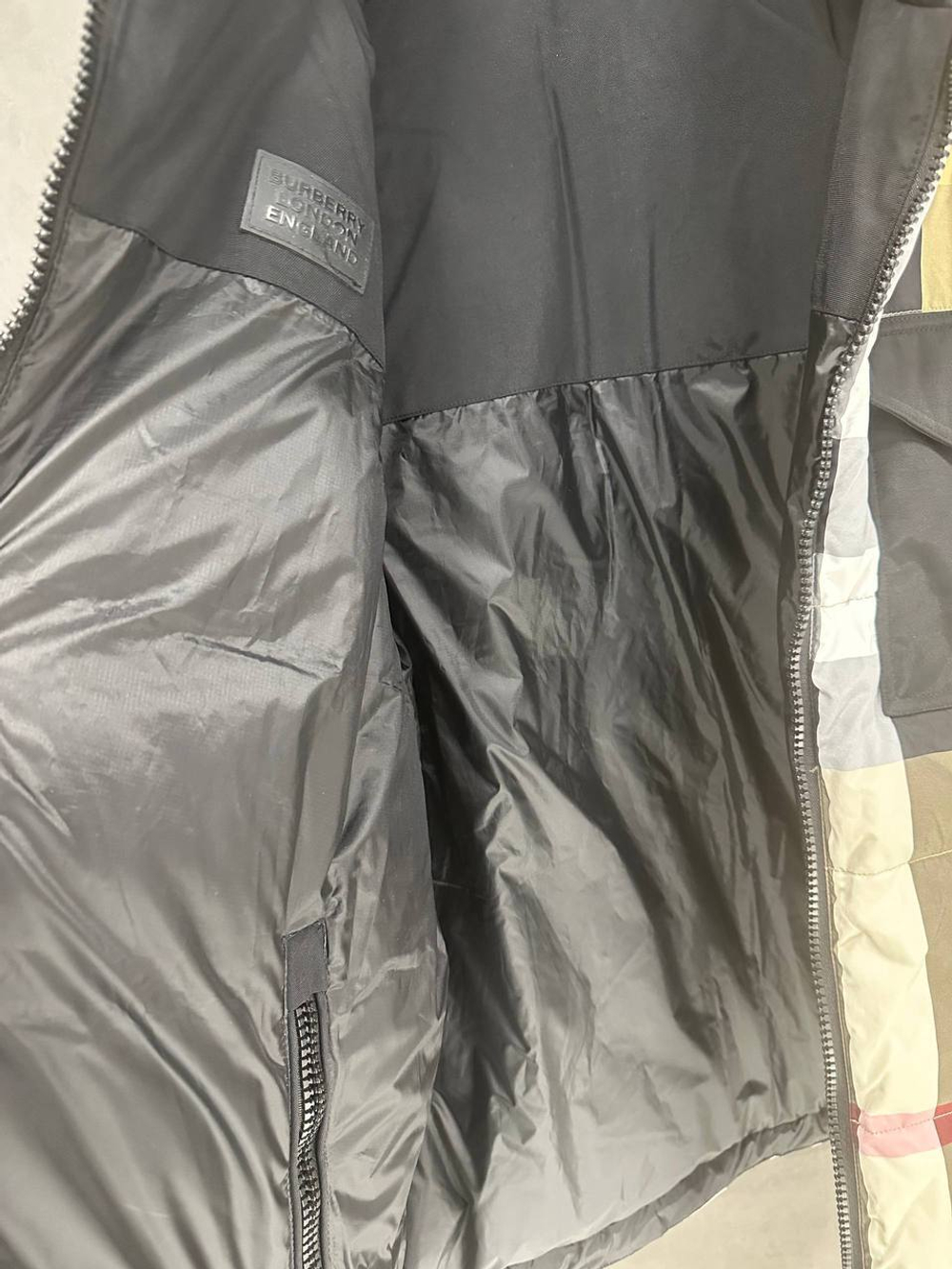 Пуховик Burberry