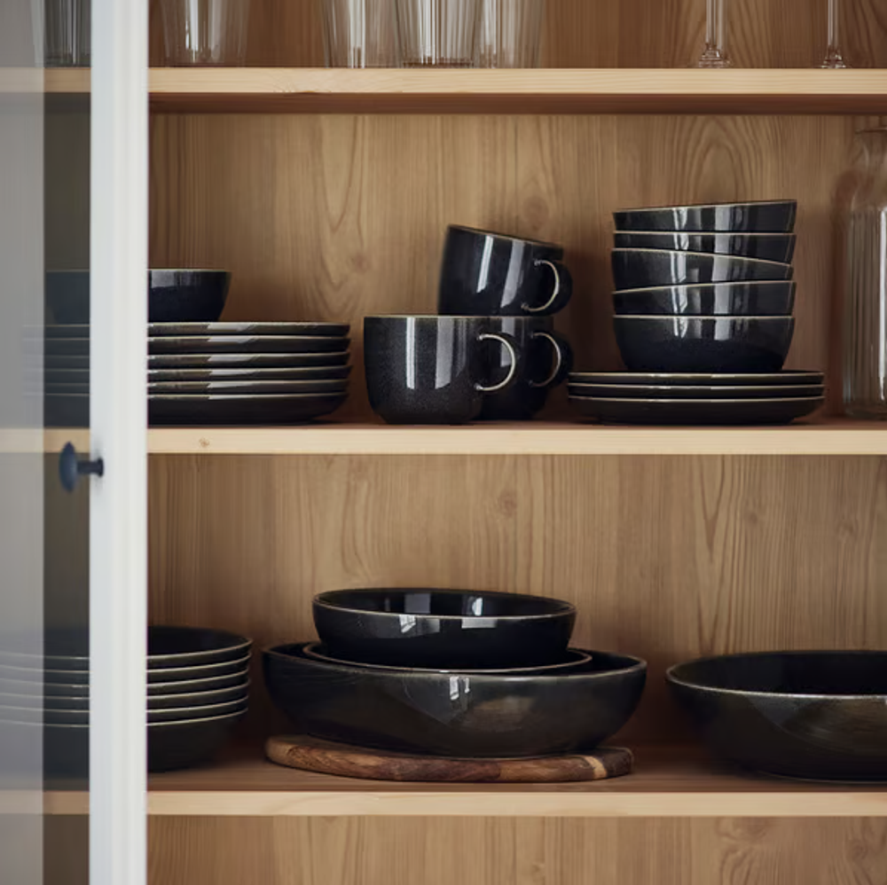 IKEA GLADELIG (ГЛАДЕЛИГ) - тарелка, темно-серая, 14 см (105.970.18)