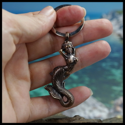 Брелок для ключей "Русалка в бикини" , бронза