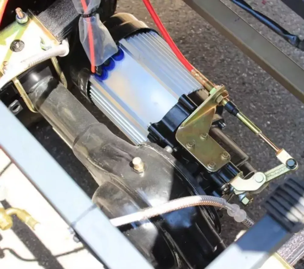 Фермер ЕМ-022 Супер (BIG 2200Вт 72В R10 Пониженная Диф)