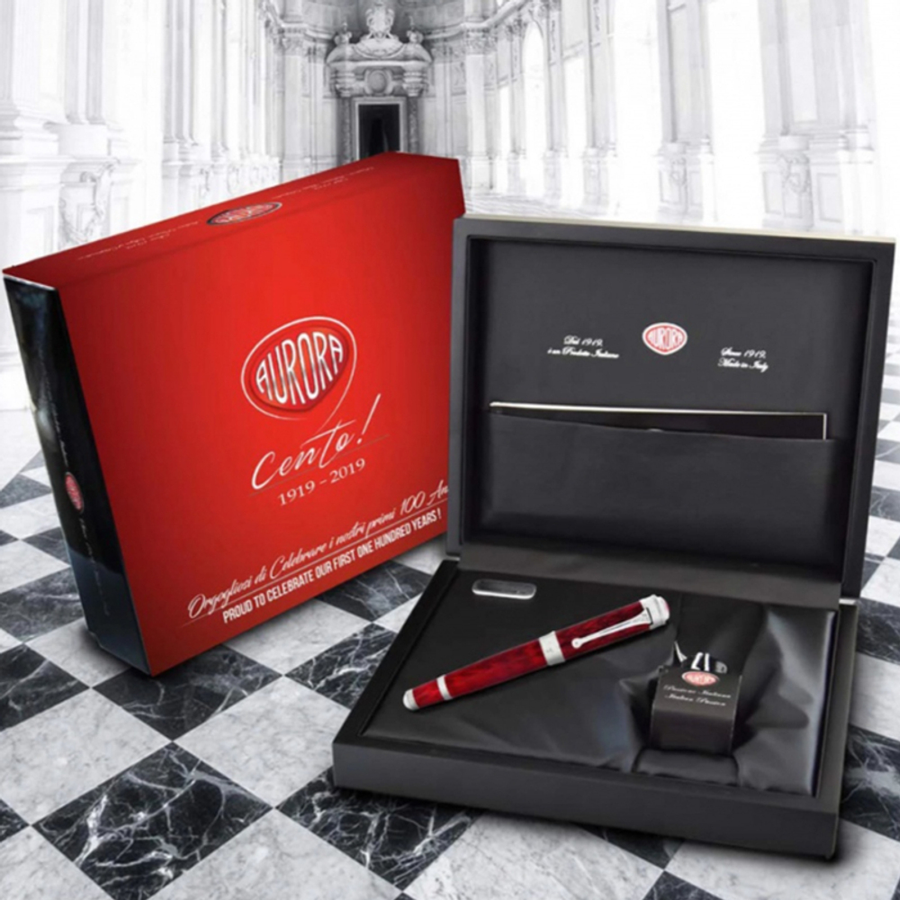 Перьевая ручка Aurora 100° Anniversario Red CT, перо — F, в подарочной коробке