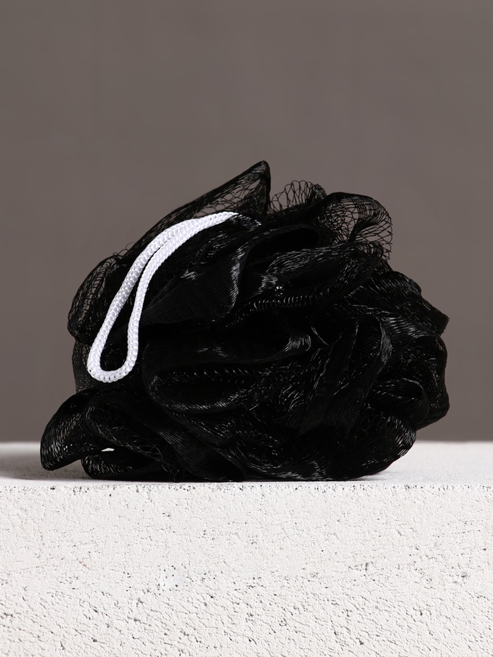 Подарочный набор REAL STRONG MAN, гель для душа 250 мл и мочалка для тела, HARD LINE