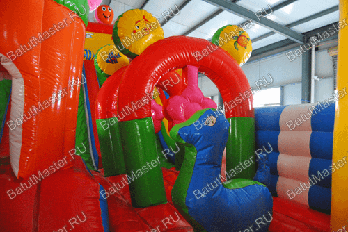Коммерческий надувной батут "Осьминожье царство"