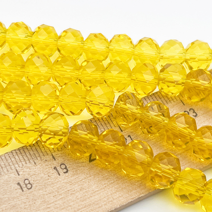 Бусины рондель с огранкой, стекло, цвет желтый, размер около 7,3*9,2 мм, цена за 24-25 шт (1/2 нити)