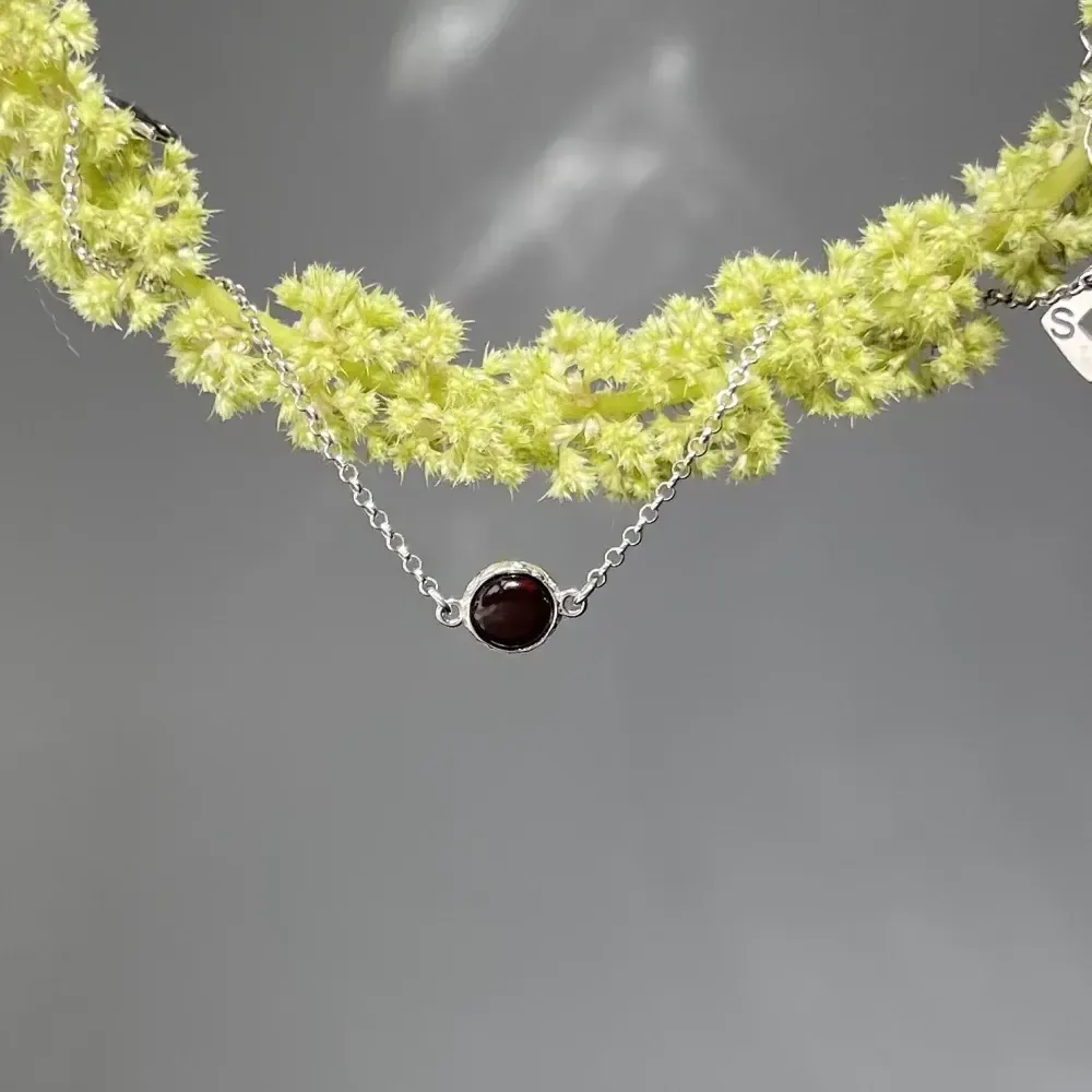 Браслет битый Круг с вишневым янтарем