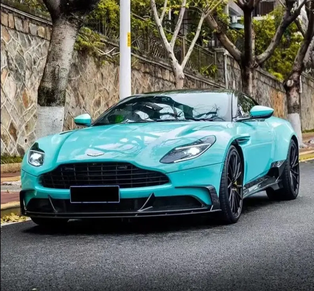 Карбоновая губа переднего бампера для ASTON MARTIN DB11 2016+ Астон Мартин Аэродинамический обвес