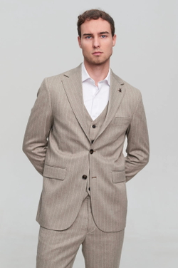Мужской классический костюм (бежевый) В57