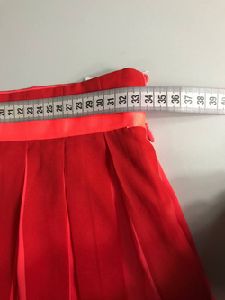 Юбка-плиссе Tommy яркая, визуально на 12/13 лет