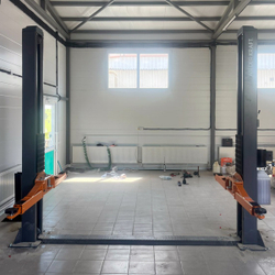 WDK-522/380 Подъемник двухстоечный с нижней синхронизацией 4 тонны, одност. разбл., 380В