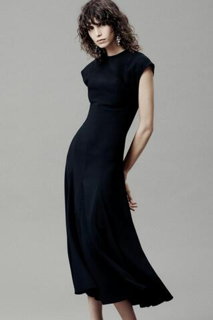ZARA ДЛИННОЕ КРЕПОВОЕ ПЛАТЬЕ — ZW COLLECTION, ЧЕРНЫЙ