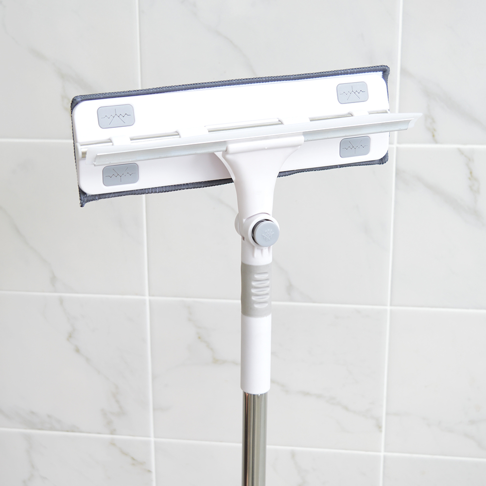 Окномойка с водосгоном, телескоп. рукоятка 119см, (2 сменные насадки из микрофибры 9*28,5см)