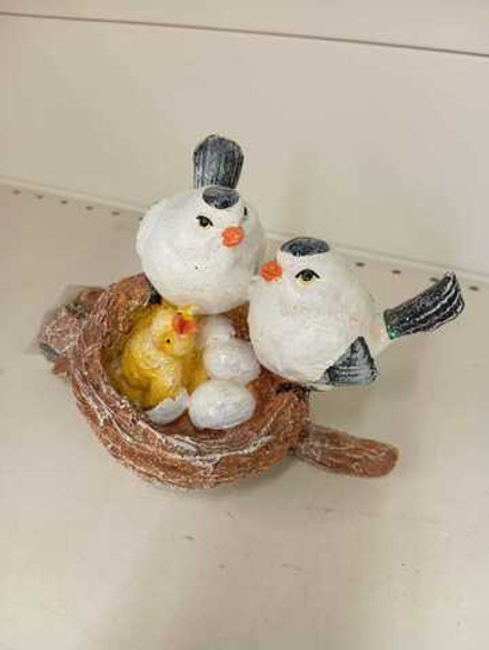 Две птицы в гнезде (F1205)