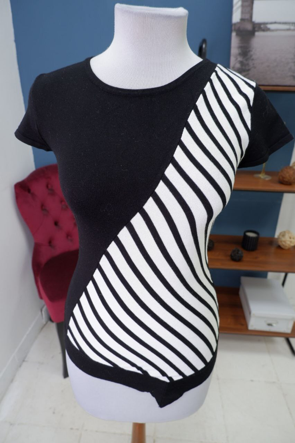 Футболка Zarina трикотажная 38 размер