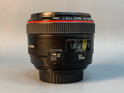 Canon EF 50mm 1.2L USM