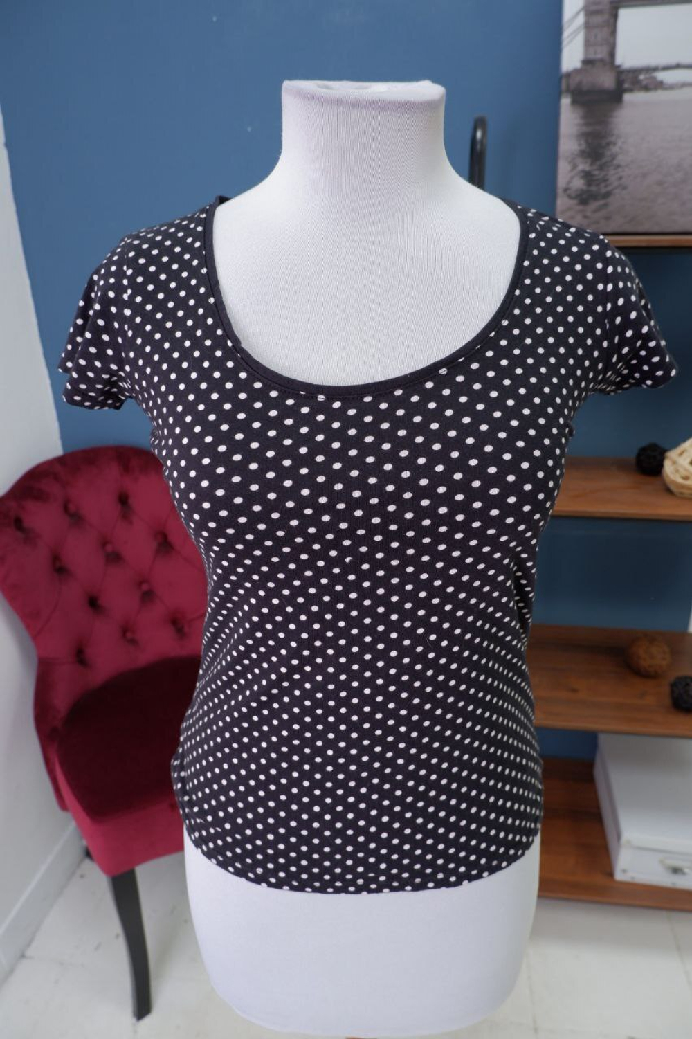 Футболка Kiabi в горошек 44 размер