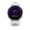 Garmin Forerunner 970 белые, титановый безель, с бело-зеленым ремешком