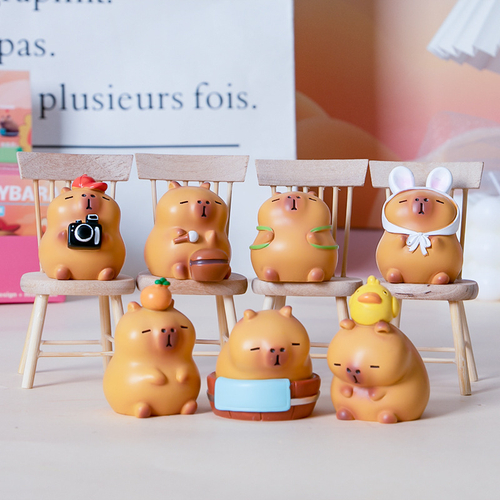 Коллекционные игрушки "Capybara Blind Box"