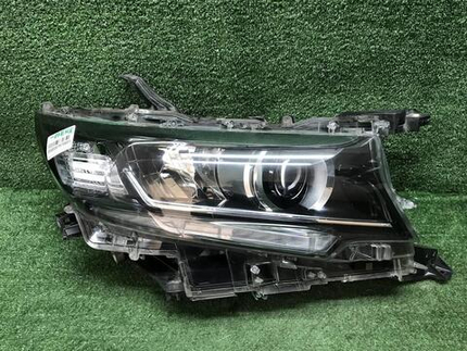 Фара правая Toyota LC Prado 150 (2017-н.в.) LED
