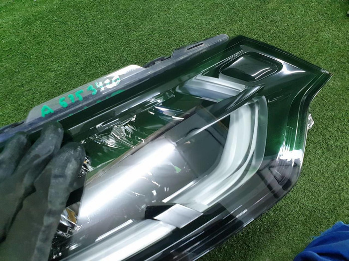 Фара правая Land-Rover Discovery 5 (2016-2021) LED (В пленке)