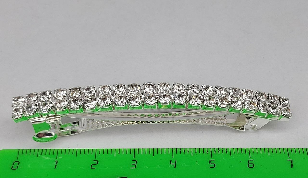 Заколка автомат французская "Счастлива и Любима!" с двухрядными стразами