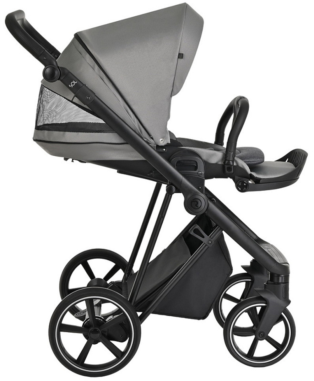 Детская коляска Roan Sol 3 в 1 с автокреслом Avionaut Silver Black RSL/1011 Cloud Grey