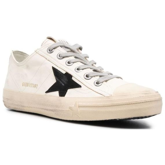 Golden Goose Star Patch Detail 'Ivory'