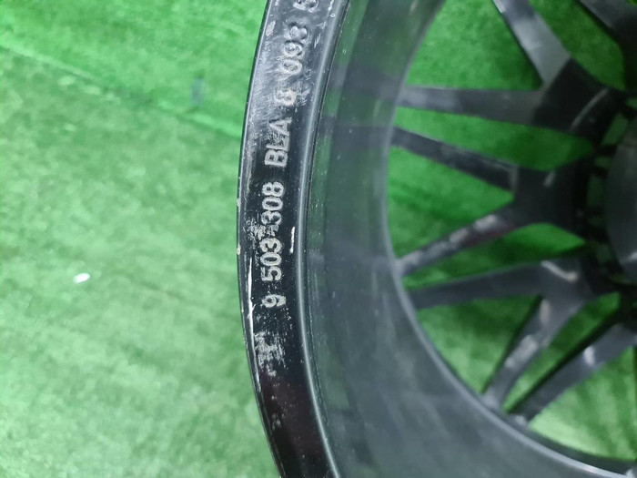 Диск литой R22 BMW X6M F96 (19-нв) 818 стиль зад