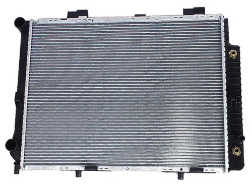 Радиатор охлаждения Mercedes E-Class W210