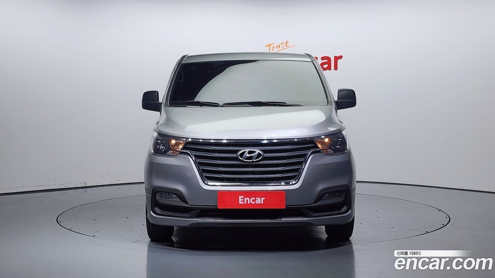 Hyundai The New Grand Starex Van 5인승 (04.2020)