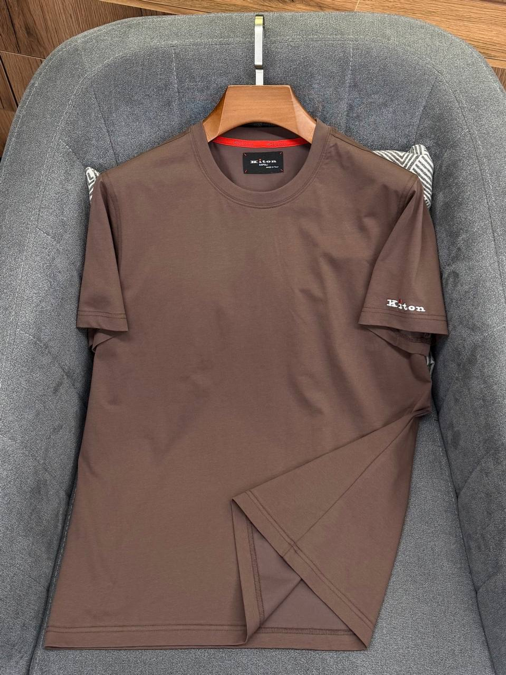 Футболка Kiton