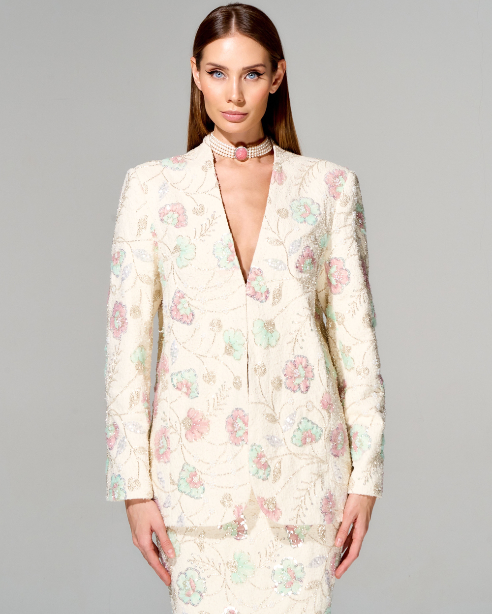 Юбка-карандаш с вышивкой ручной работы