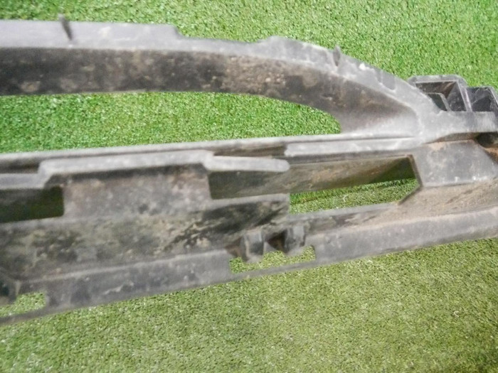 Кронштейн переднего бампера Mercedes E W213 20-23