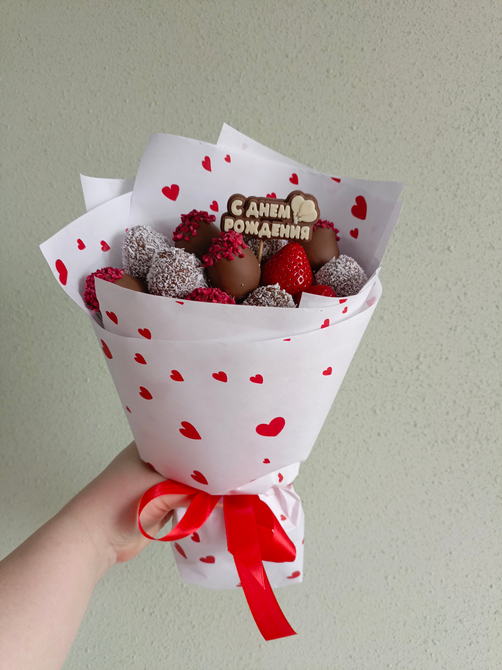 Букет из клубники в шоколаде " Сердечное поздравление"
