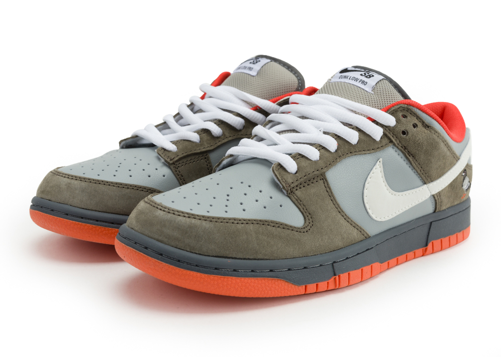 Nike SB Dunk Low x Staple NYC "Pigeon"