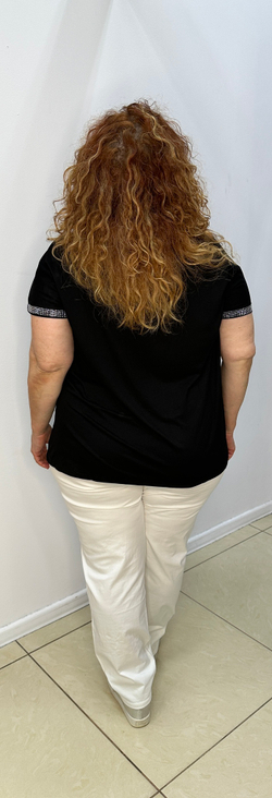 Черный блузон-футболка с принтом блестящей кепки