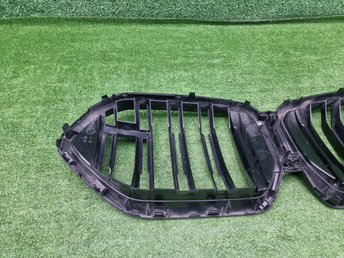 Решетка радиатора BMW X6M F96 (2019-2023)