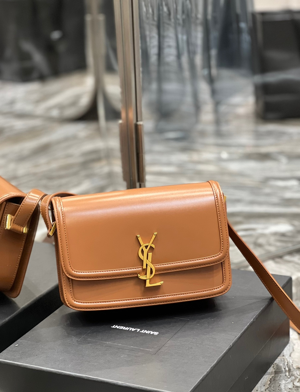 Saint Laurent Solferino 23 cm