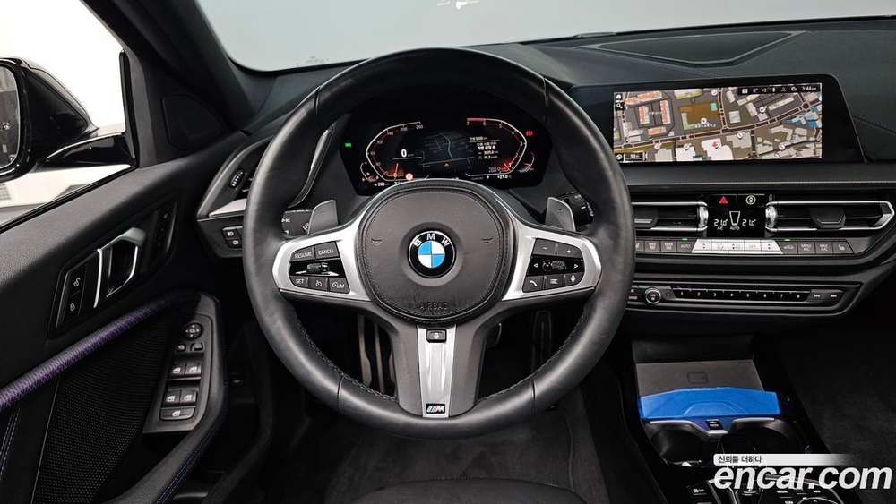 BMW 1 Series (F40) 120i M Sports (10.2023)