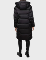 Пуховик GUESS