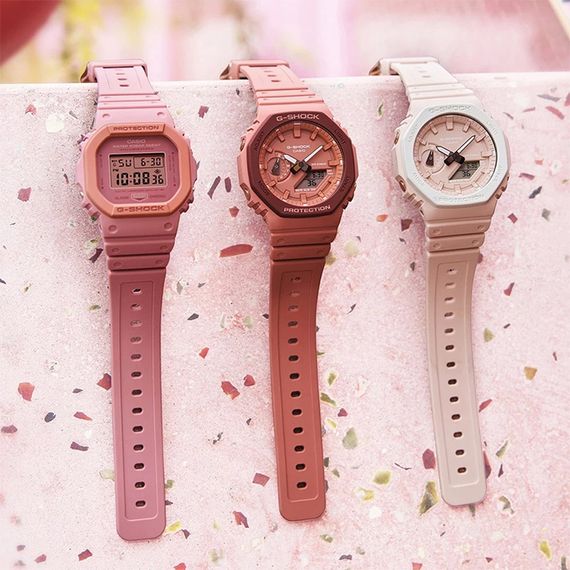 Наручные часы Casio GA-2110SL-4A7