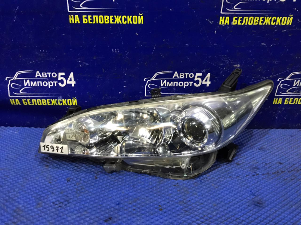 Фара передняя левая TOYOTA WISH 2009-2012