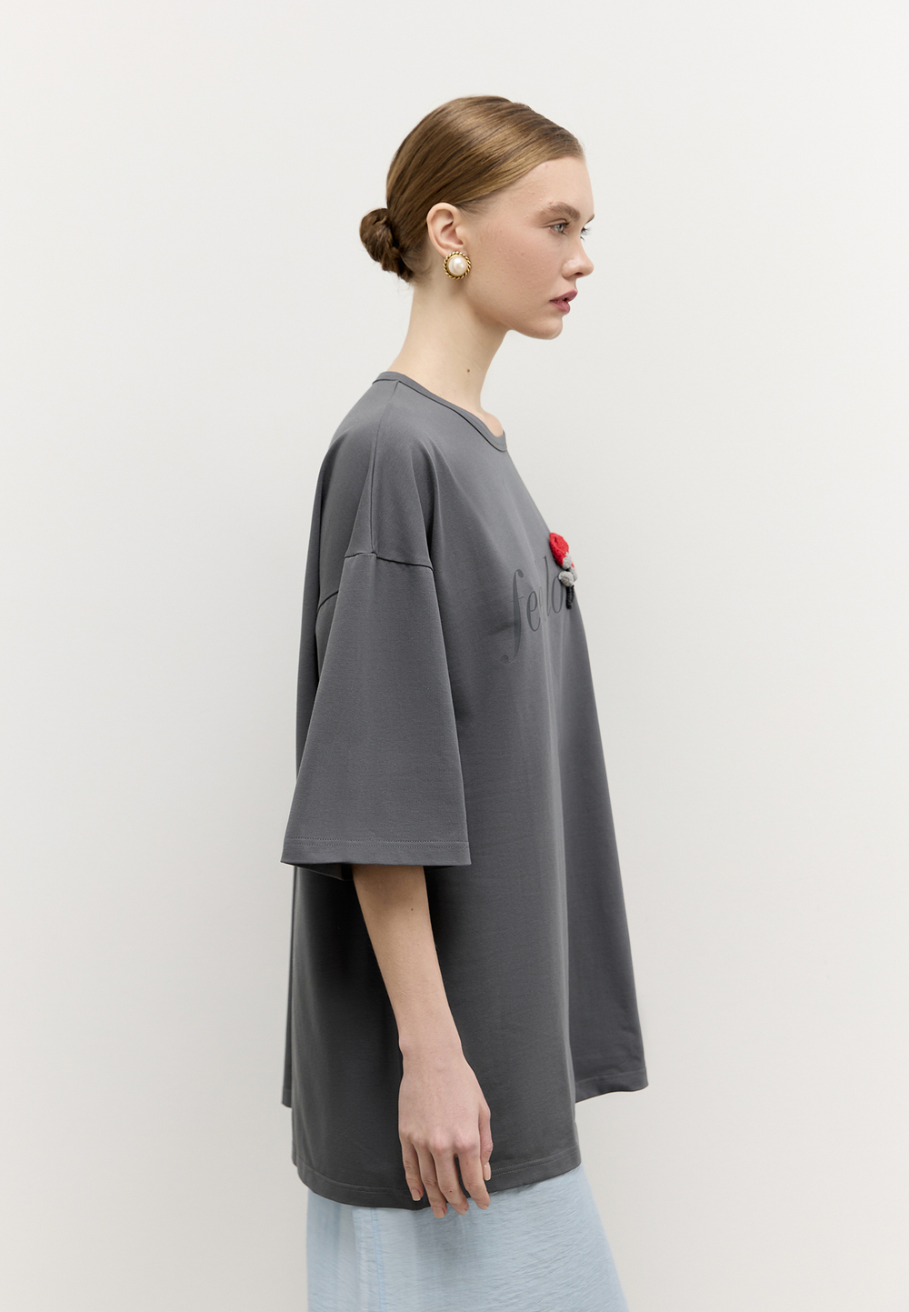 Футболка "Feel loved"