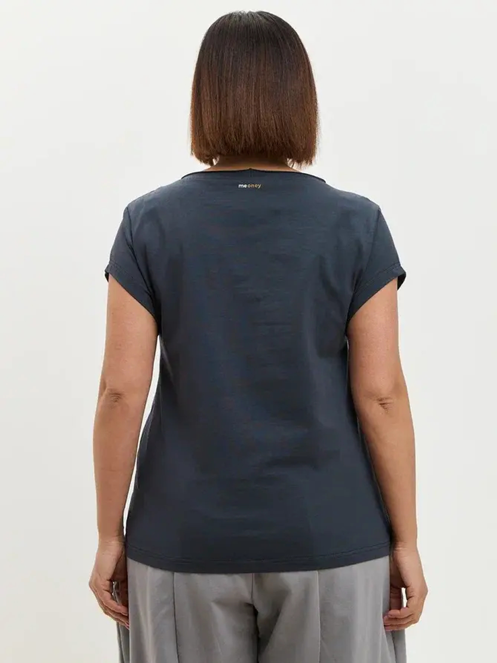 Футболка оверсайз с рукавами крылышками графит