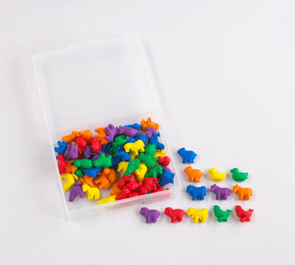 Материал счетный фигурки «Домашние животные» (72шт., 6 форм, 6 цветов)