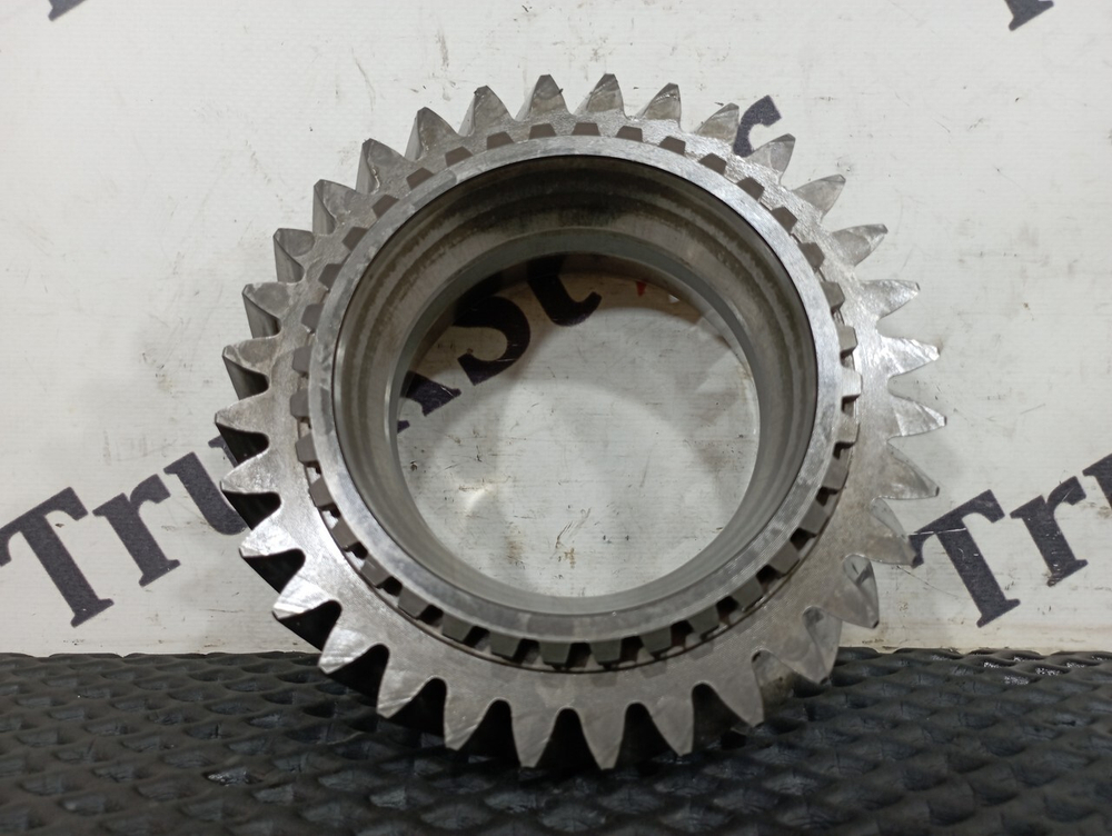 Шестерня вторичного вала КПП