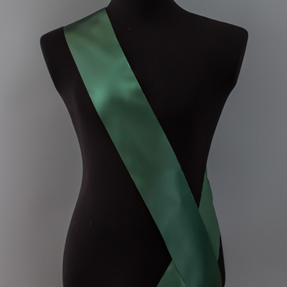 Лента наградная для конкурса красоты С НАНЕСЕНИЕМ. Цвет ленты ТЁМНО-ЗЕЛЕНЫЙ. Крепление булавка.