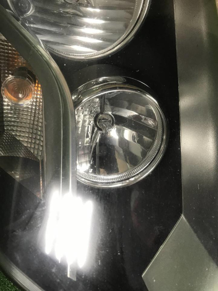 Фара левая VW Amarok 1 HA (2010-2016) галоген